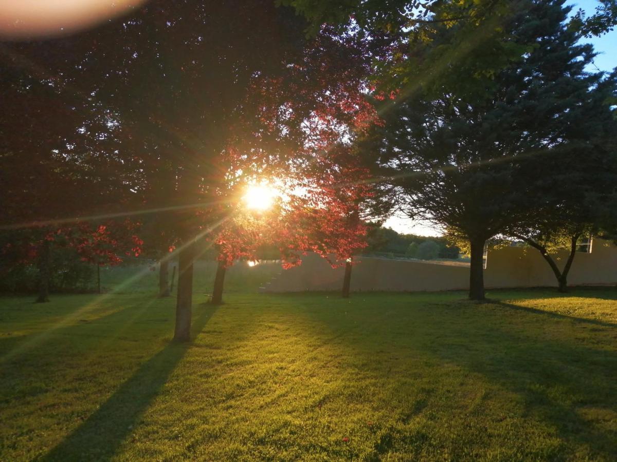 Le Tâtre Le Clos Beldane Bed & Breakfast エクステリア 写真